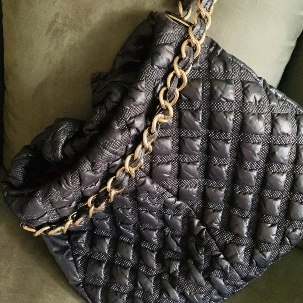 Handbag - Picture 2 of 5